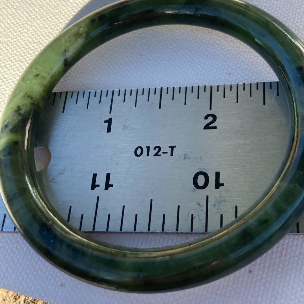 Beautiful serpentine bangle bracelet - Picture 3 of 5